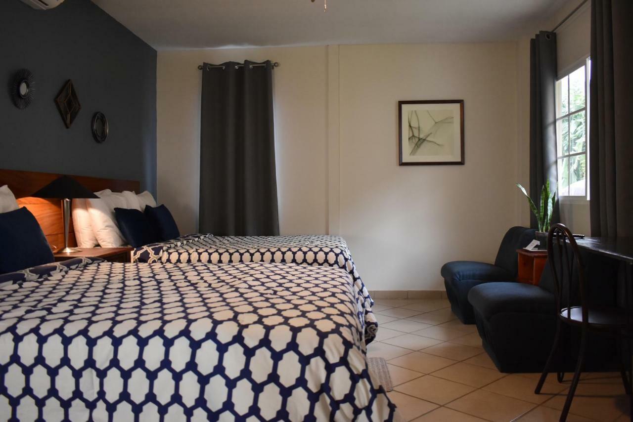 Liquidambar Hotel Sarabanda Bagian luar foto